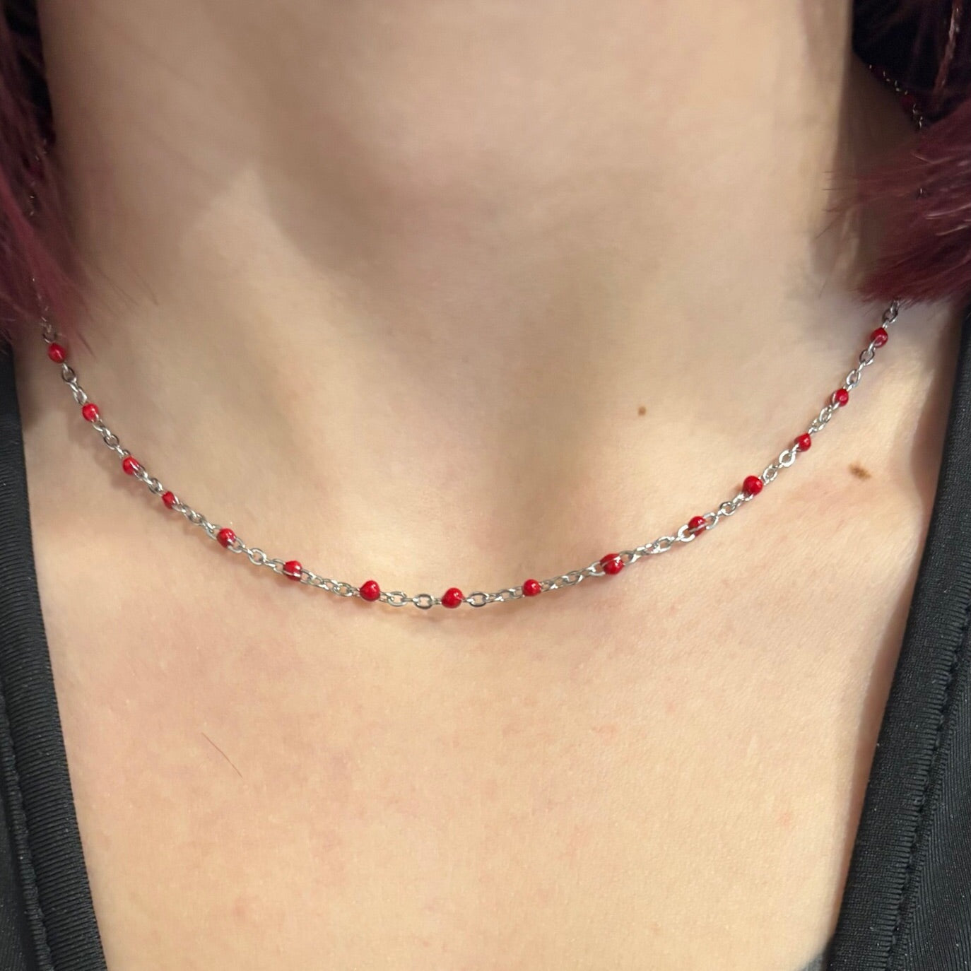 Collier Couleur arg et rouge