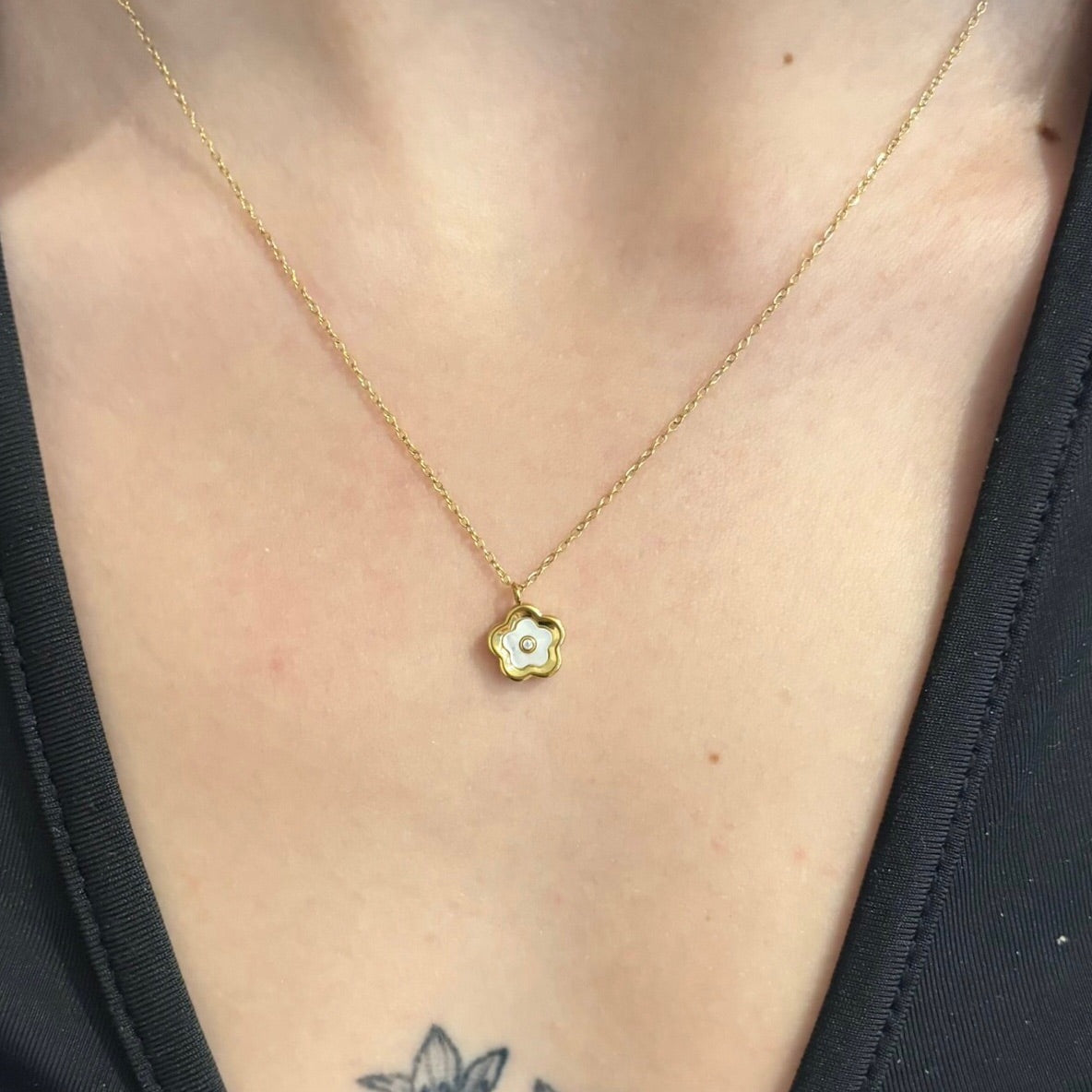 Collier Nacré Fleur